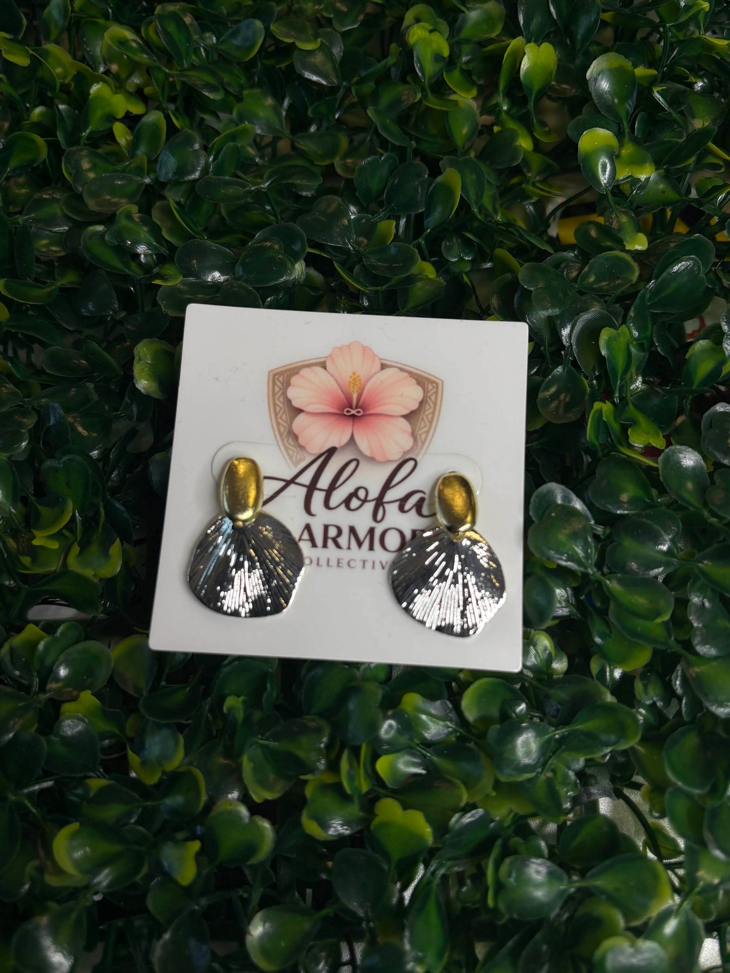 Tropical Luxe – Gold Oval Post & Textured Silver Fan Statement Drop Earrings