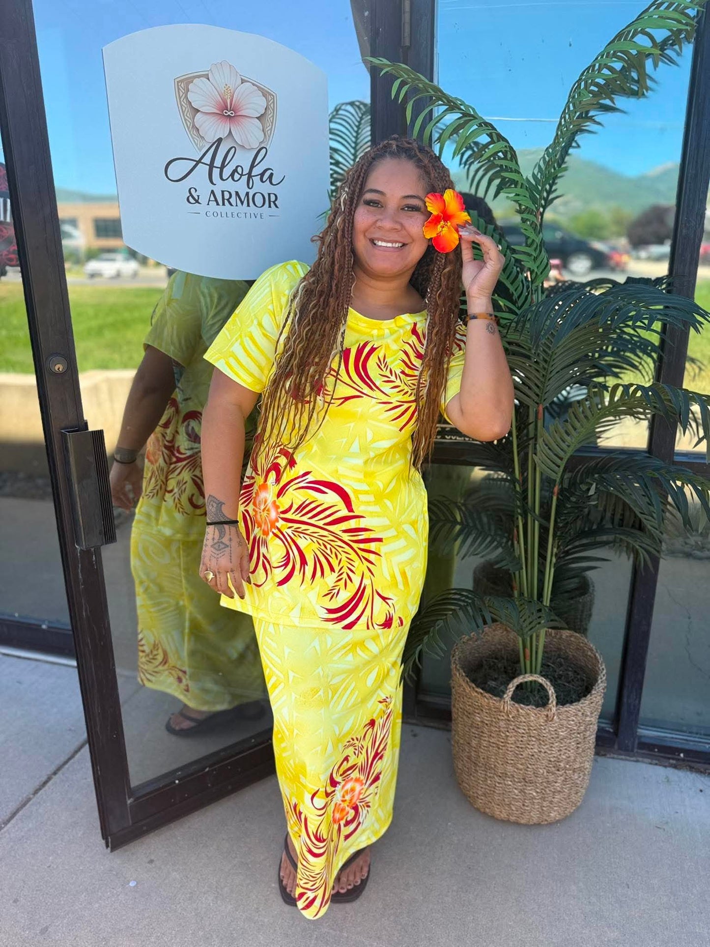 (Size 16) Le Lalelei Puletasi: The Beauty Collection – Yellow, Red & Orange Floral Accent Tribal Print
