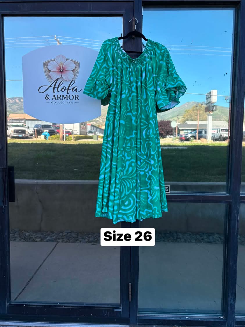 Alofa Lalelei Delia Gathered Dress – Kelly Green & Mint with Ruffle Flared Sleeves (Size 26)