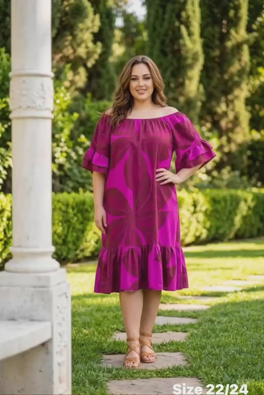 Size 22/24 - Island Flow Muumuu – Magenta & Deep Plum Botanical Print