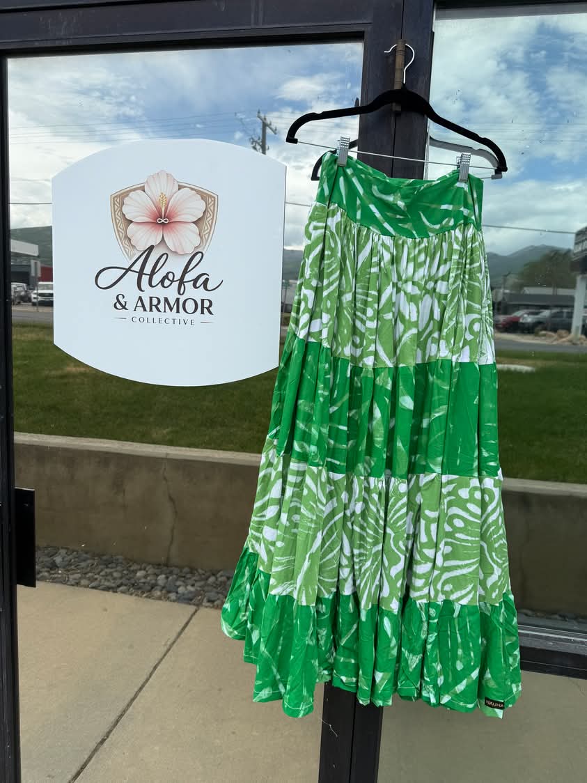 Galu Alofa "Wave Of Love" Tiered Maxi Skirt – Green & White (Size 16/18)