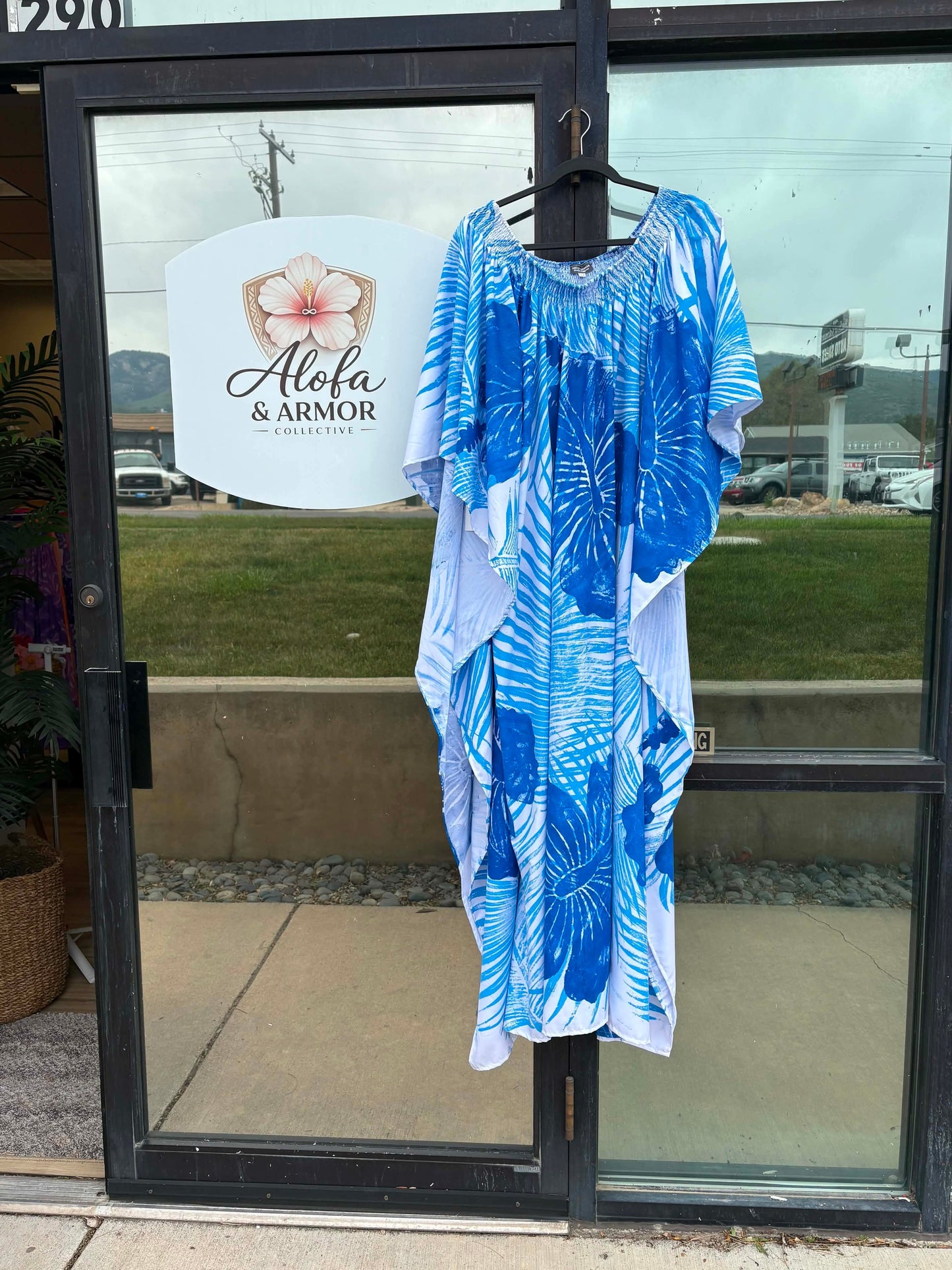 Galu Alofa Luxurious Gathered Kaftan Maxi Dress – Royal Blue, Sky Blue & White (24/26)