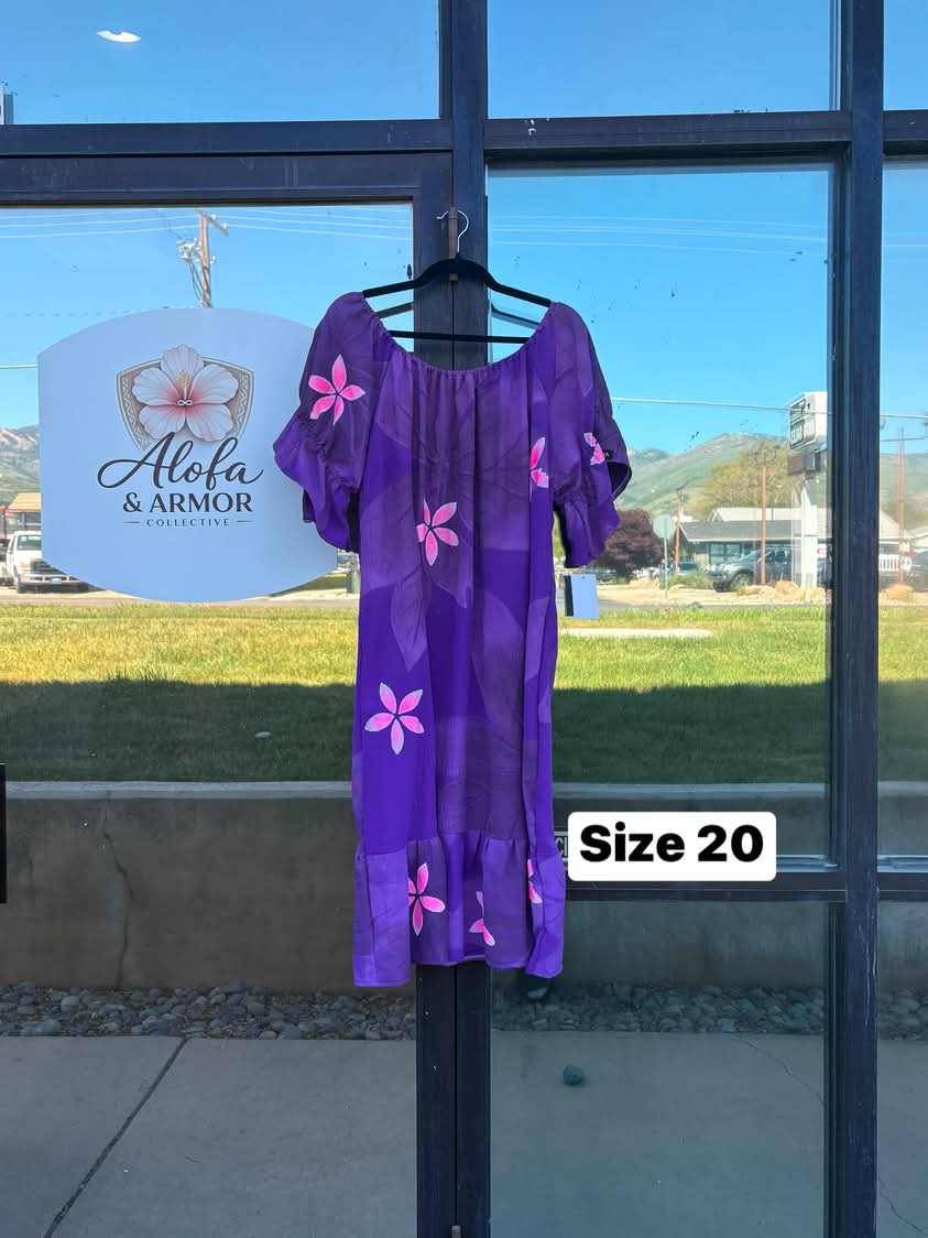 Size 20 - Island Flow Muumuu – Grape, Violet & Hot Pink Hibiscus Print