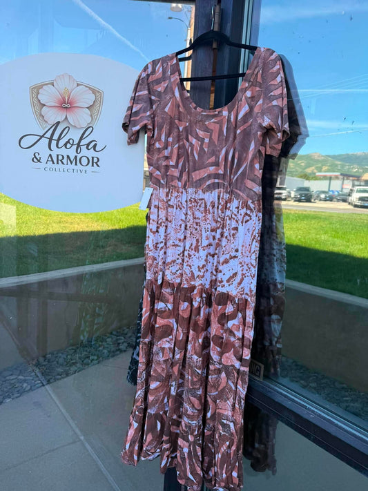 (Size 16) Island Bloom Tiered Maxi Dress – Terracotta, Brown & White Tribal Print