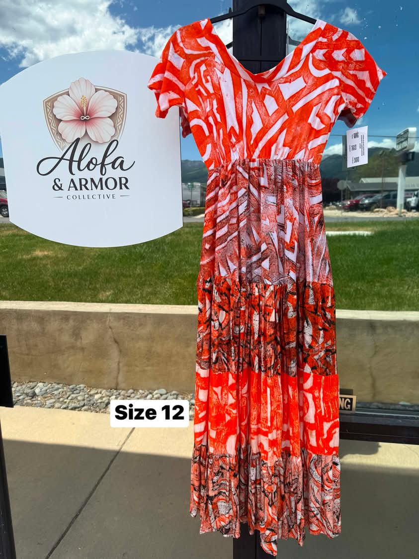 Size 12 - Island Bloom Tiered Maxi Dress – Orange, Black & White Tribal Print