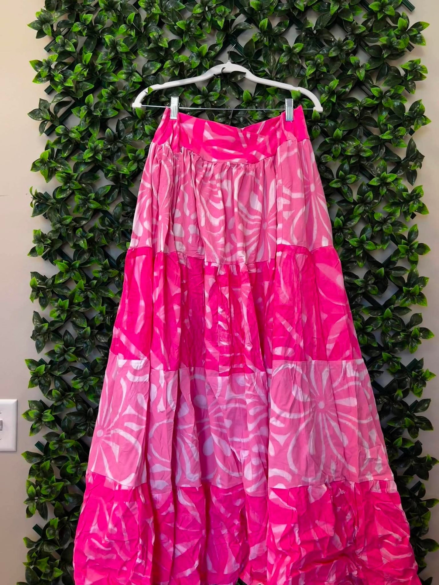(Size 20) Galu Alofa "Wave Of Love" Tiered Maxi Skirt – Hot Pink, Light Pink & White