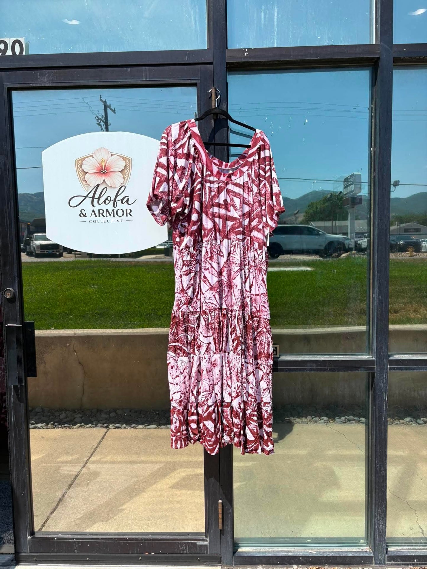 (Size 30) Island Bloom Tiered Maxi Dress – Burgundy Maroon & White Mixed Motif Tribal Print