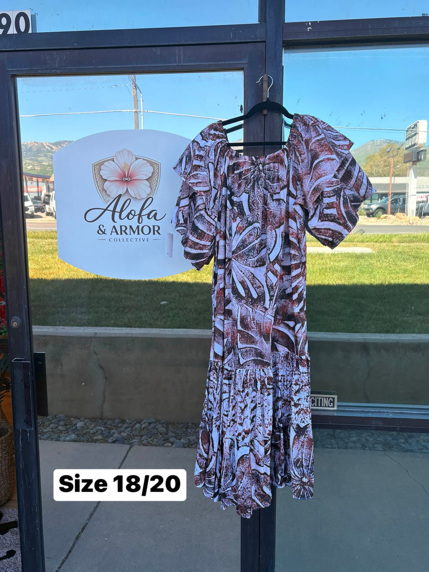 Size 18/20 - Island Flow Muumuu – Earthy Brown & Crisp White Tribal Print