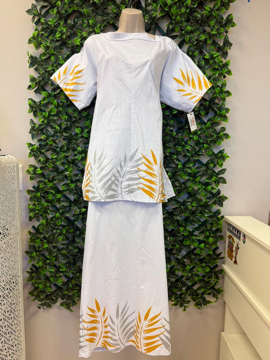 (Size 20) Pure Alofa White Puletasi Two-Piece Set: Boat Neck Tunic & Maxi Skirt with Gold and Grey Fern Leaf Print